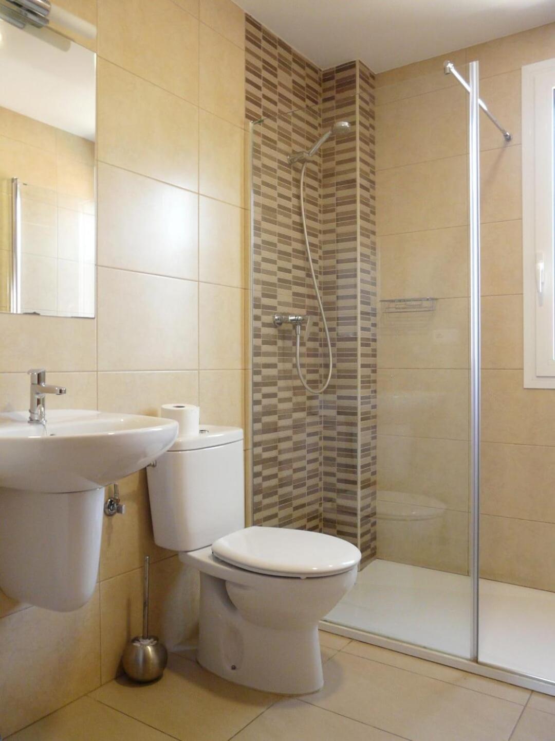 Albergue San Nicolas Larrasoana Zewnętrze zdjęcie